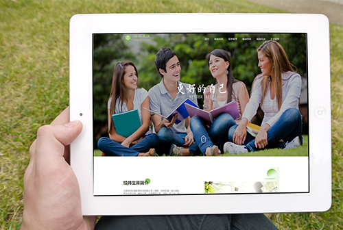 �˴���γ����